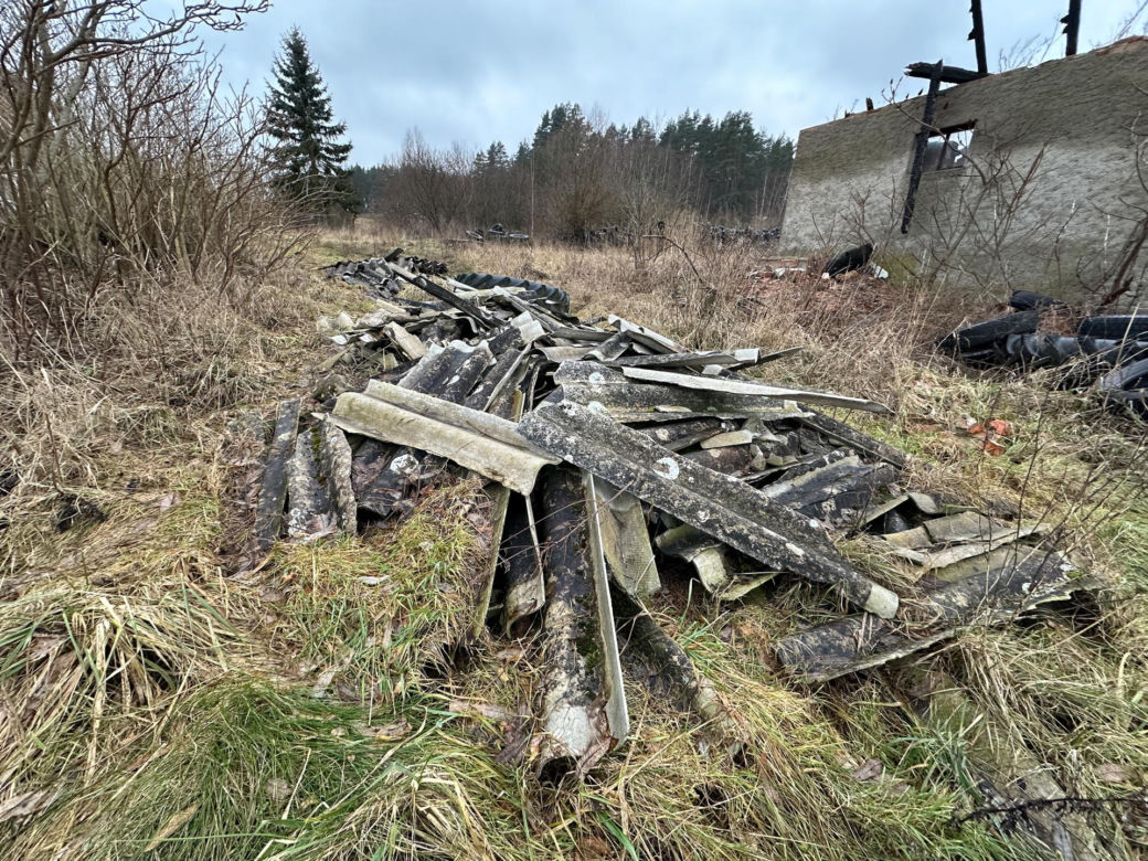 Rodzinna tragedia. Zabił brata nożem do chleba. Jeden szczegół zdradził sprawców
