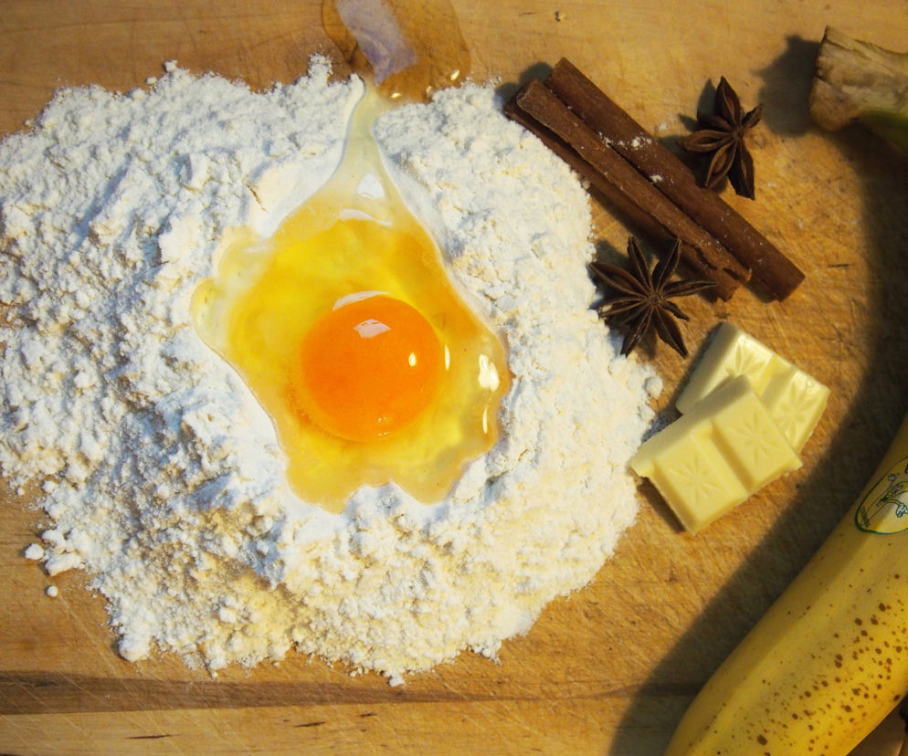 ciasto-bananowo-orzechowe-jak-zrobic.jpg