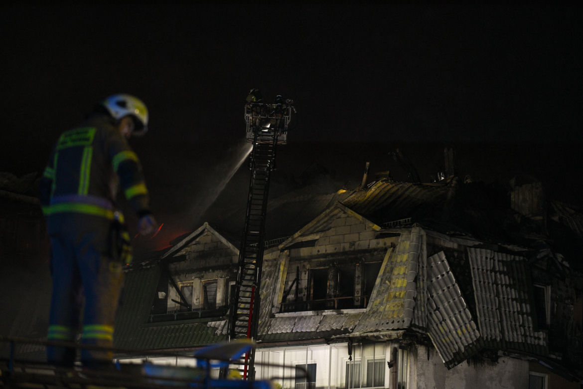 Pożar bloku w Ząbkach. Przerażające zdjęcia z miejsca tragedii