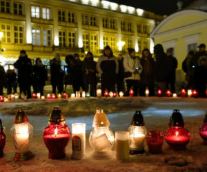 Białostoczanie oddali hołd zamordowanemu prezydentowi Gdańska. Była Msza Święta i Światełko Pamięci