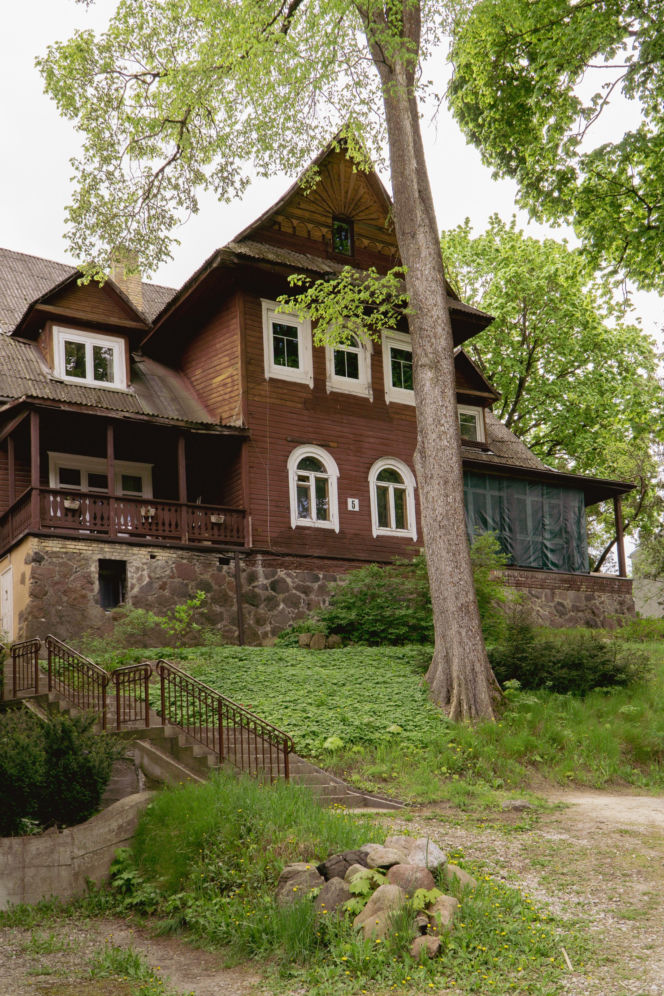 Willa w stylu zakopiańskim w Wilnie