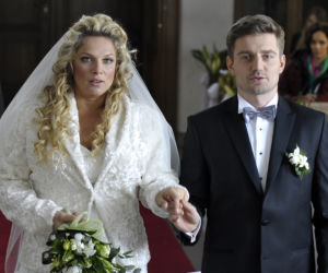 PRZYJACIÓŁKI 2 sezon odc. 26. Patrycja (Joanna Liszowska), Michał (Marcin Rogacewicz)