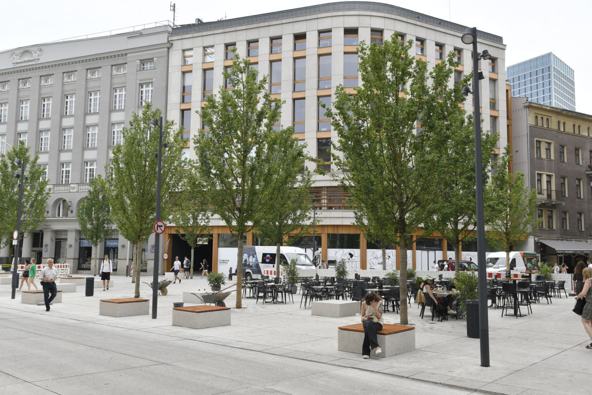 Przebudowa Placu Pięciu Rogów kosztowała 15 mln zł 
