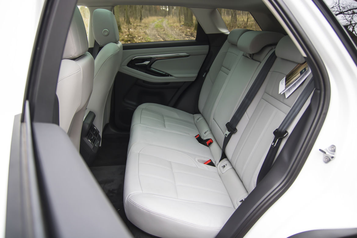 Range Rover Evoque 2.0 P250 AWD SE