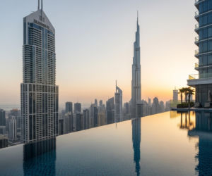 Ciel Dubai Marina otwarty. Co zaskakuje w najwyższym hotelu świata?