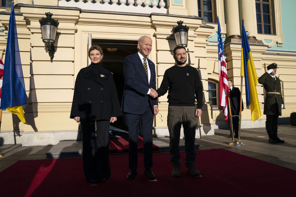 Prezydent Biden spotkał się w Kijowie z prezydentem Zełenskim