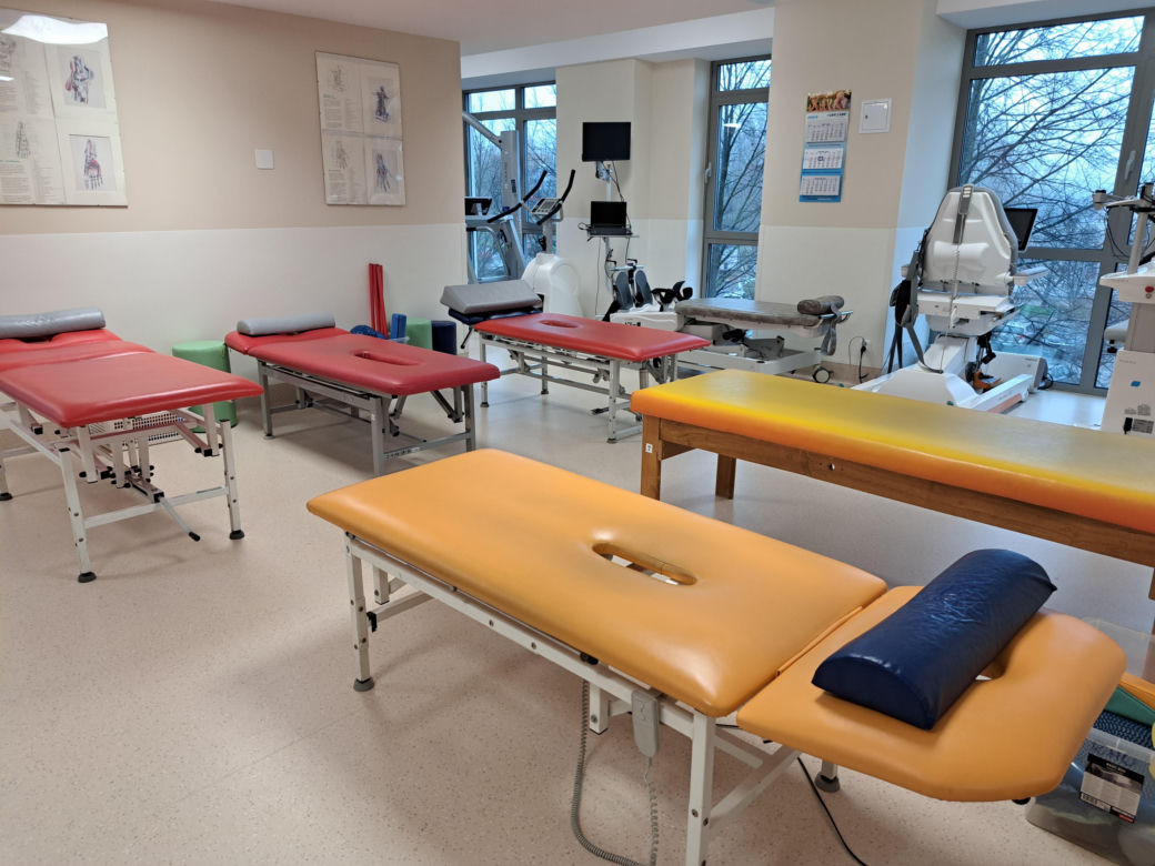 Remont Ośrodka Rehabilitacji i pokaz użycia egzoszkieletu - Szpital im. św. Łukasza w Tarnowie