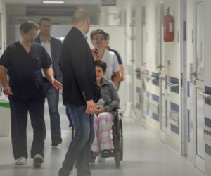 Szydło ma uszkodzone żebra i mostek
