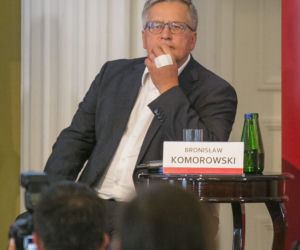 Debata z udziałem prezydentów: Aleksandra Kwasniewskiego i Bronisława Komorowskiego