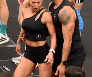 Anna Lewandowska z przystojnym Latynosem na zawodach Hyrox