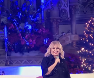 Wielkie Kolędowanie z gwiazdami na Greenpoincie