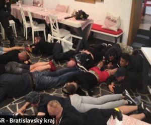 Dramat na Słowacji. Brutalne starcia kiboli Cracovii w Bratysławie