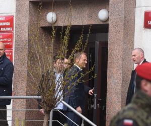 Donald Tusk w prokuraturze