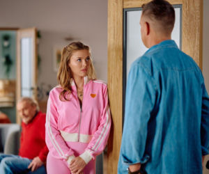 Na Wspólnej, odcinek 4182: Hoffer i Nalepa odkrywają, że Antek został zakażony gronkowcem. Jego siostra grozi placówce pozwem