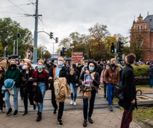 Strajk Kobiet: Protest w Gdańsku! Policja użyła gazu. 4 osoby zatrzymane [ZDJĘCIA]