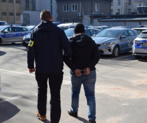 Szajka oszustów okradła zakonników z Krakowa. Duchowni stracili gigantyczne oszczędności