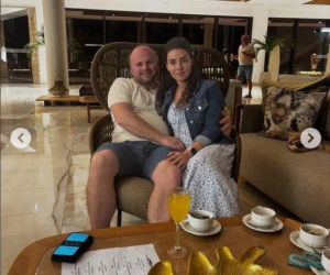 Ania z Rolnik szuka żony zachwyciła na sesji brzuszkowej. Wybrała różową suknię