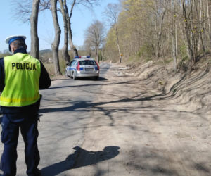 Tajemniczy wypadek koło Torunia. Makabryczna śmierć 48-latka 