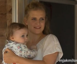 M jak miłość. Natalka (Marcjanna Lelek), Hania (Maja Marczak)