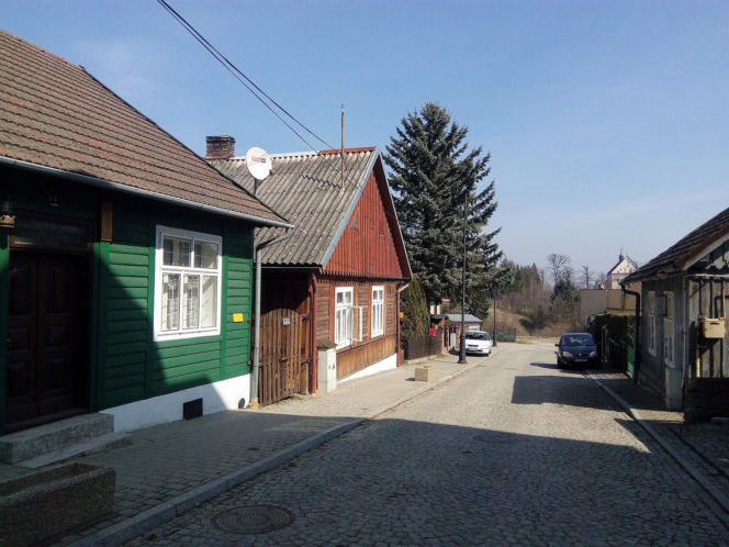 To najpiękniejsze miasto w Małopolsce. Jest porównywane do Krakowa, kiedyś było uznawane za stolicę Polski