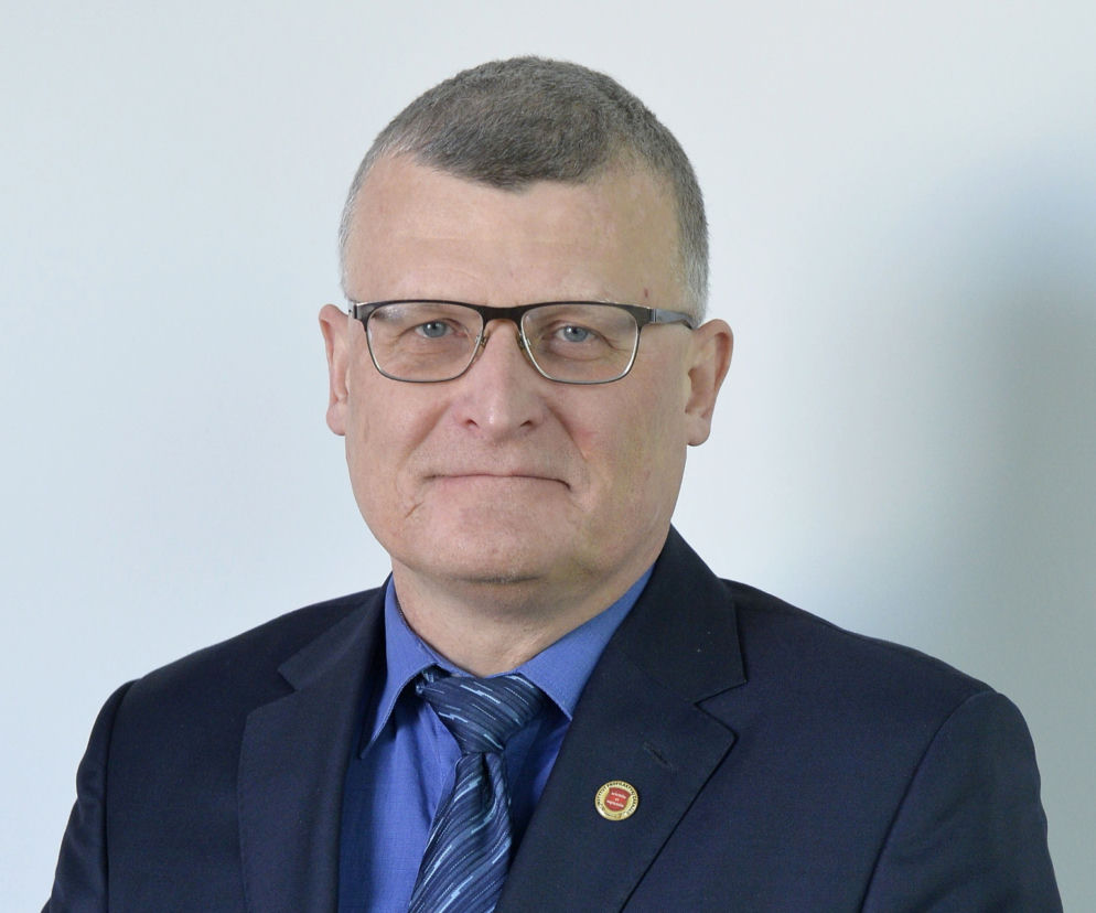 Dr Grzesiowski: Umrze półtora miliona seniorów!