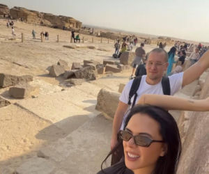 Krzysztof Zalewski na wakacjach w towarzystwie 16 lat młodszej piosenkarki. Nowa para w polskim show-biznesie?