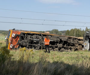 Wstrząsające zdjęcia z katastrofy kolejowej na Mazowszu