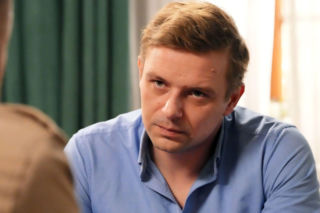 Barwy szczęścia, odcinek 3331: Dom Huberta do zburzenia! Wilk zażąda tylko działki. Tak go załatwi Iwona, kiedy sprzeda udziały