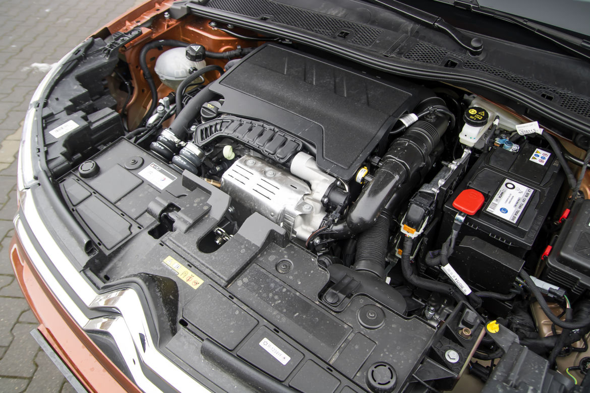 Citroen C4 1.2 PureTech 130 EAT8 Shine
