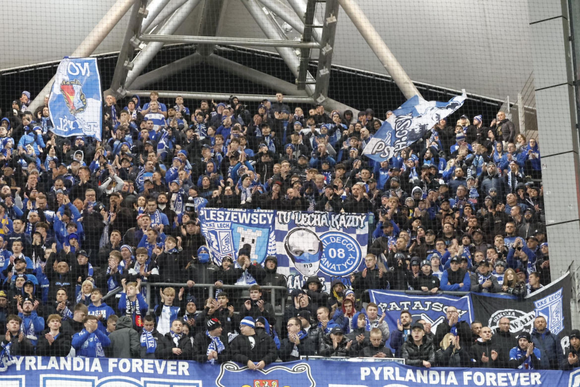 Legia Warszawa - Lech Poznań: Zdjęcia kibiców z klasyku i 13. kolejki PKO BP Ekstraklasy