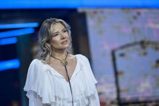 Walczyła z depresją, mieszkała na dworcu. Jak dziś wygląda życie Anny Karwan? Zaczęło się układać. Wideo