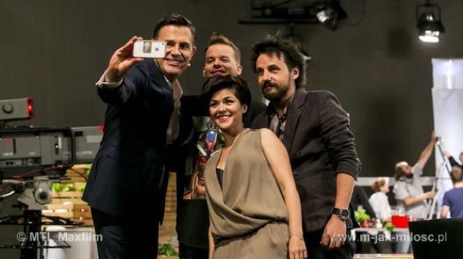 Wkręceni 2. Szyja / Tomek Zarówny (Paweł Domagała), Katarzyna Cichopek, Michał Piróg, Krzysztof Ibisz jako prowadzący show 