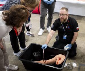 Aptekarze ćwiczą na wypadek wojny. Pierwsze takie szkolenie w Warszawie