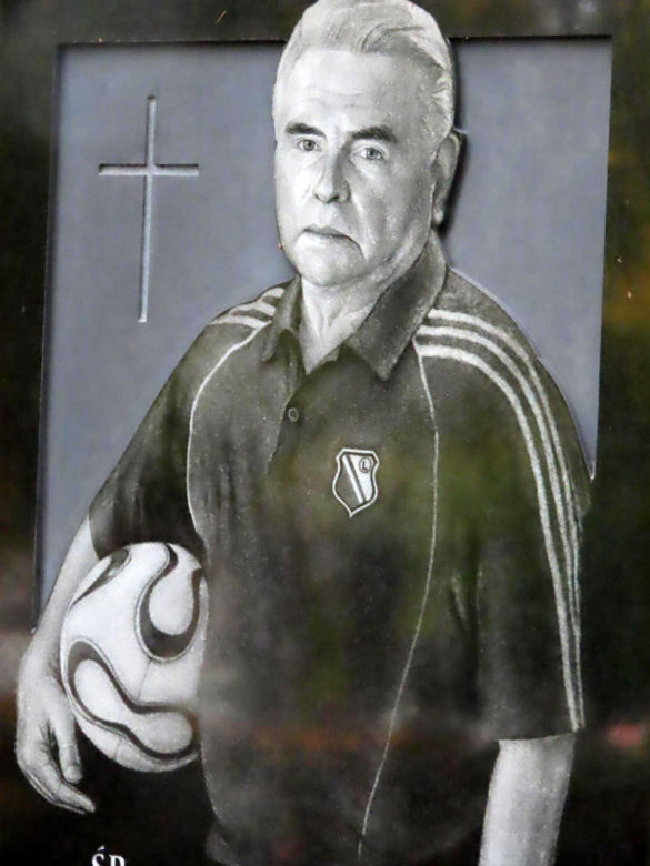 Groby Lucjana Brychczego i Jacka Magiery