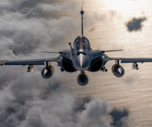 Wojna informacyjna o miliardy. Jak Chiny niszczą reputację francuskich myśliwców Rafale