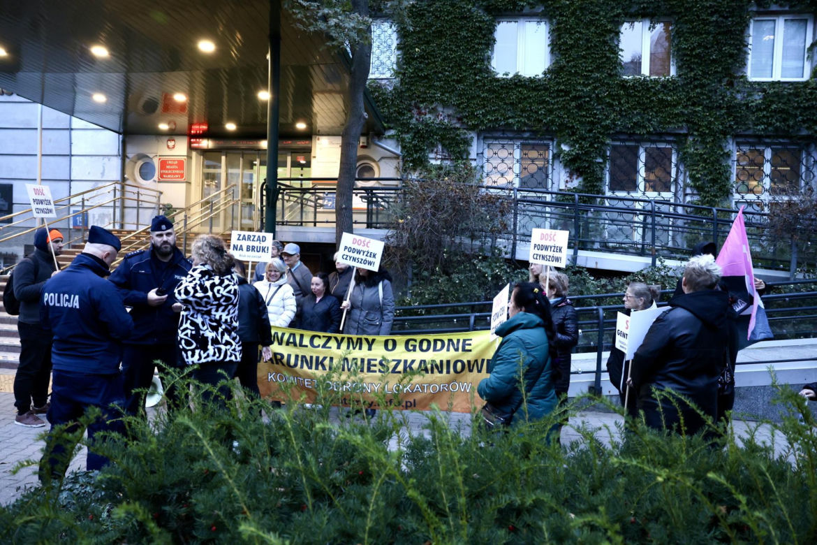 Seniorzy wylądują na ulicy? Lokatorzy protestują przeciwko podwyższeniu czynszu