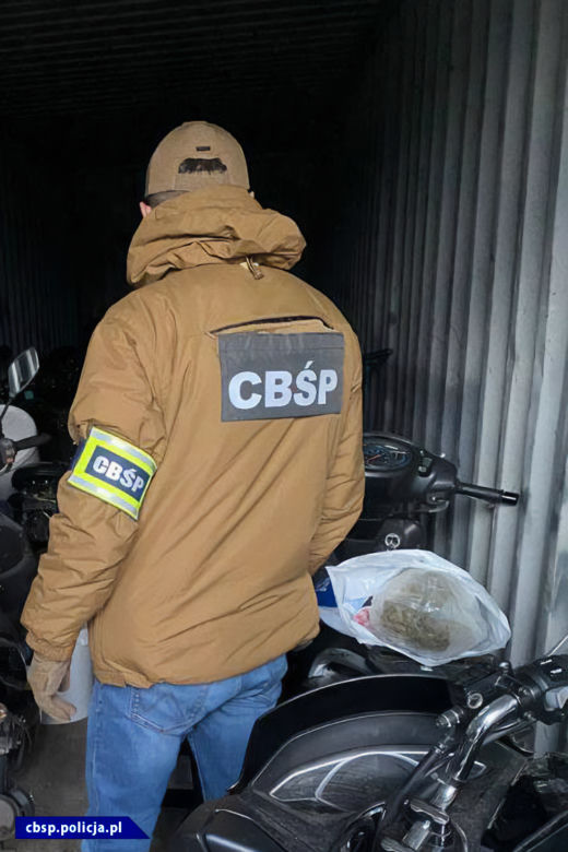 Podkarpacie. CBŚP rozbiło gang, który handlował narkotykami w kilku krajach [GALERIA]