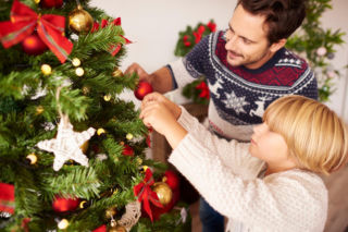 Kiedy należy ubrać choinkę? Omijaj te dni, inaczej pech na cały przyszły rok gwarantowany