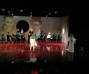 „Klątwa rodziny Kennedych”. Nowa propozycja Teatru Żeromskiego w Kielcach