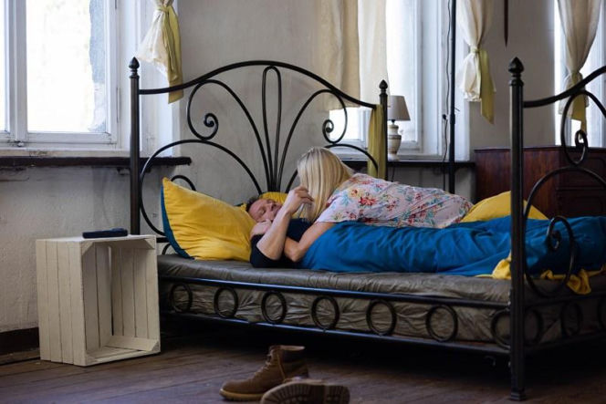 "Pierwsza miłość": Mateusz porywa Emilkę! Psychopata zdradza jej swój plan - zamierza ją zabrać tam, gdzie nikt ich nie znajdzie