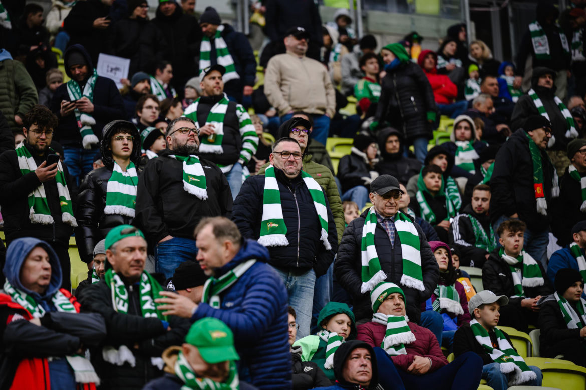 Lechia Gdańsk - Raków Częstochowa; Zdjęcia kibiców z meczu 30. kolejki PKO BP Ekstraklasy