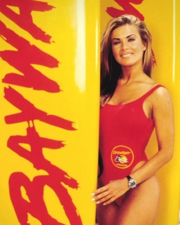 Carmen Electra