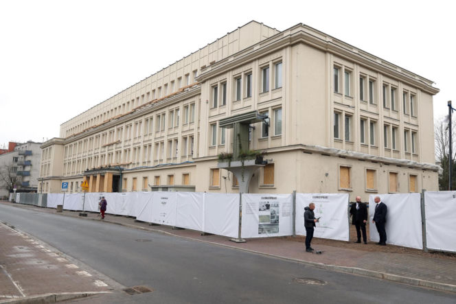 De Niro buduje w Krakowie hotel a mieszkańcy protestują