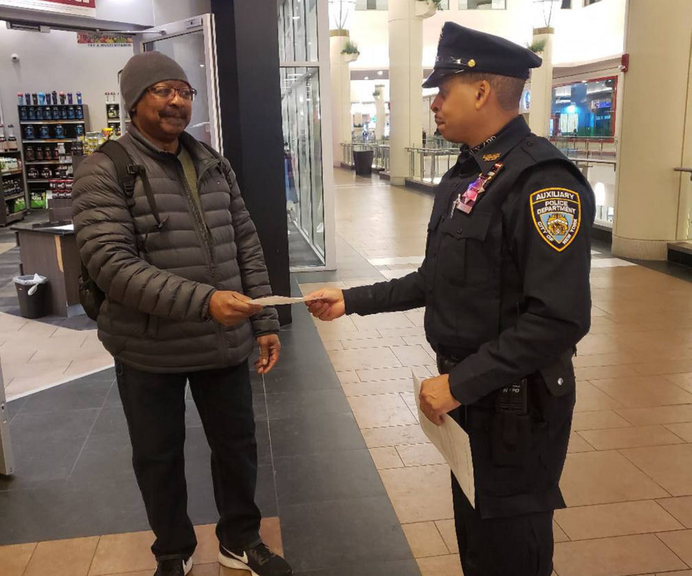 NYPD na pomoc w walce z zarazą