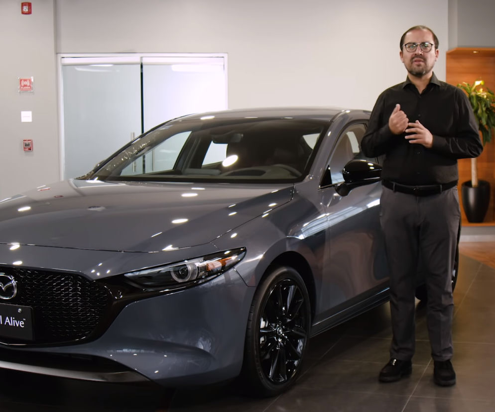 To się dzieje! Mazda 3 Turbo AWD z 2,5-litrowym silnikiem turbo zaprezentowana w Meksyku