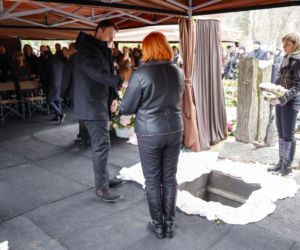 Agnieszka Maciąg spoczęła na Powązkach. Tak bliscy pożegnali uwielbianą modelkę