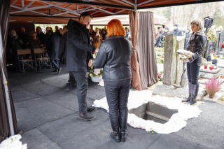 Agnieszka Maciąg spoczęła na Powązkach. Tak bliscy pożegnali uwielbianą modelkę