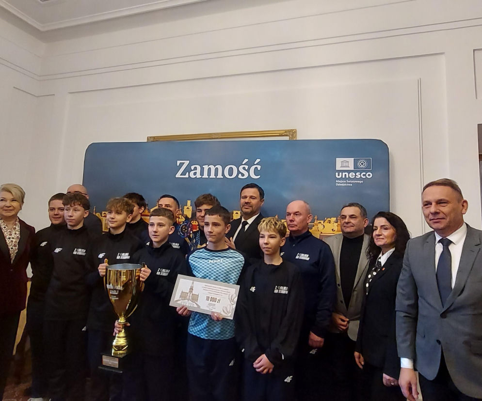 Piłkarze ze SP nr 9 pojadą do Barcelony