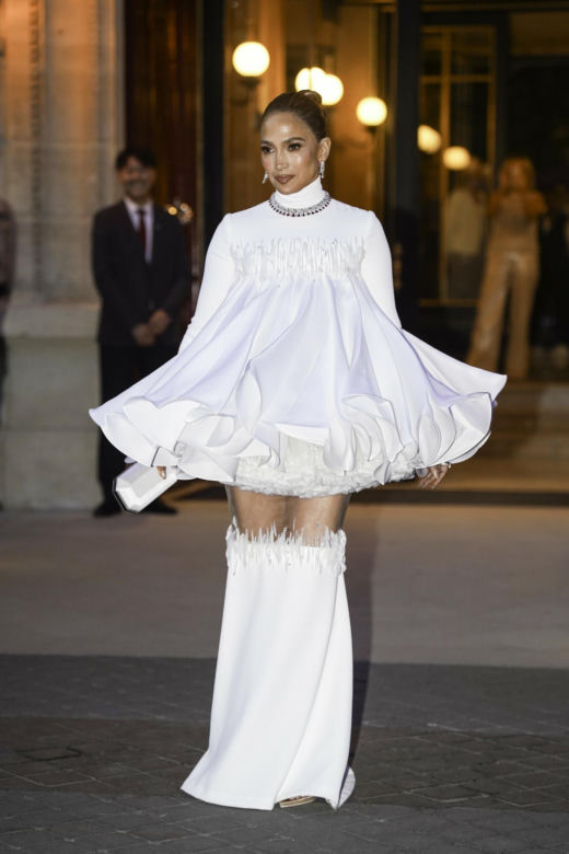 Jennifer Lopez w sukni Stephane'a Rollanda
