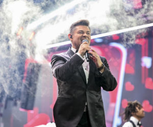 Zenek Martyniuk śpiewa na żywo